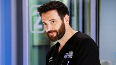 Colin Donnell as Dr.  Connor Rhodes 'One Chicago' leaves the fans