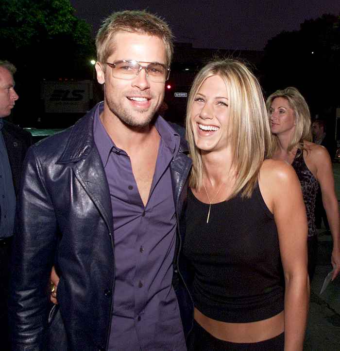 Brad-Pitt-Jennifer-Aniston-back-together-2