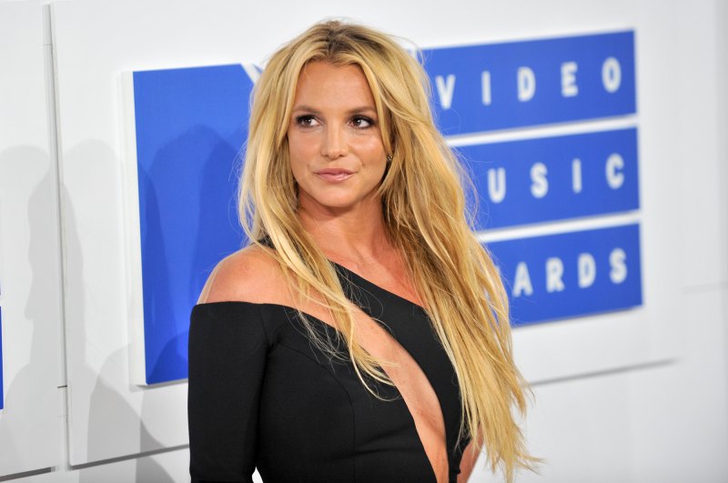 Celebs Fight Back on Social Media Britney Spears
