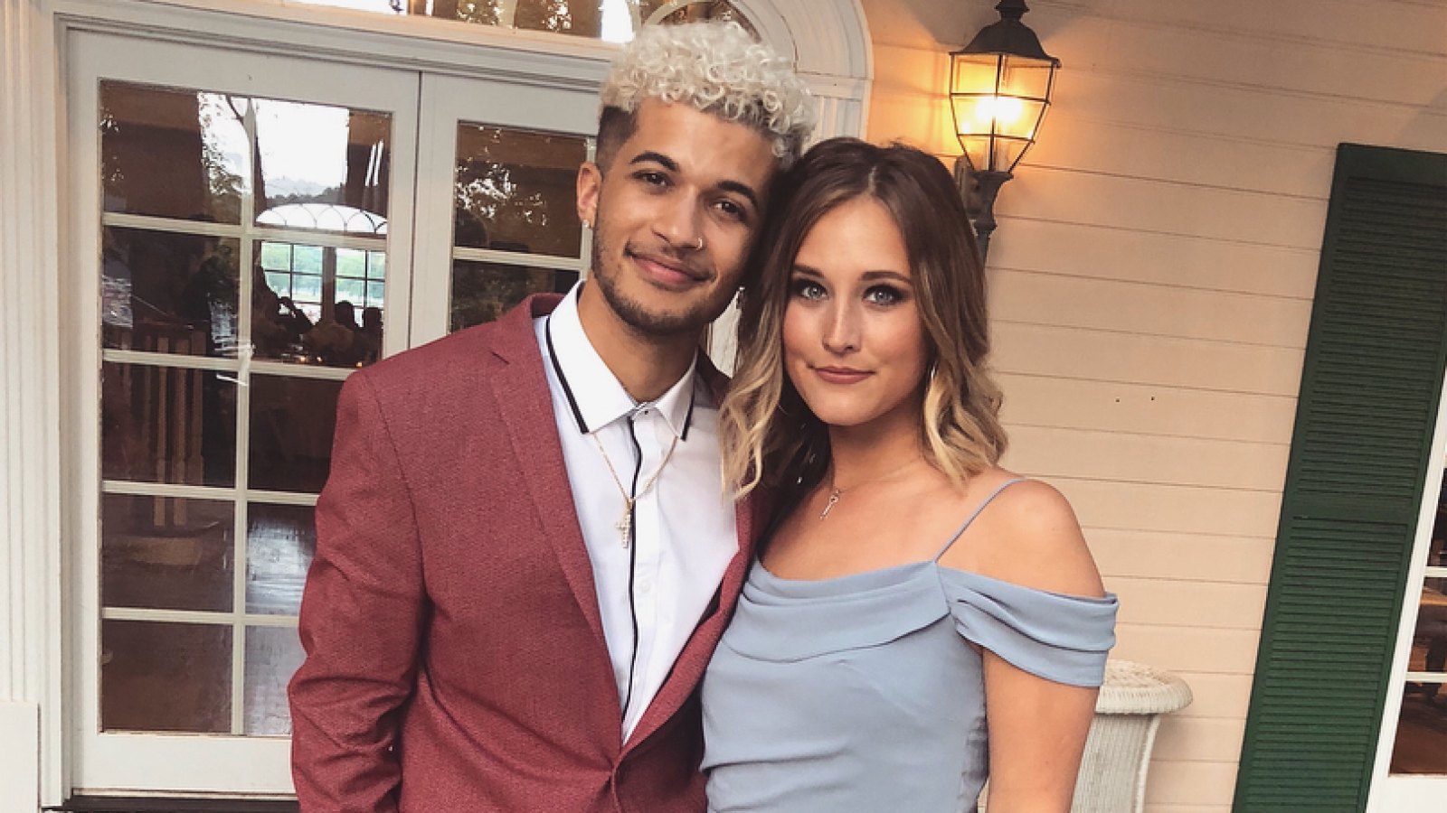 Dancing With the Stars’ Jordan Fisher Is Engaged to Longtime Love Ellie Woods