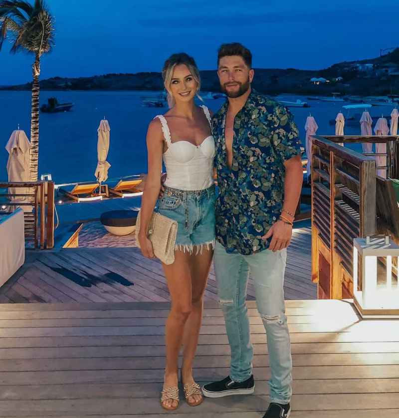 Inside The Bachelor’s Lauren Bushnell’s Tropical Vacation With Chris Lane
