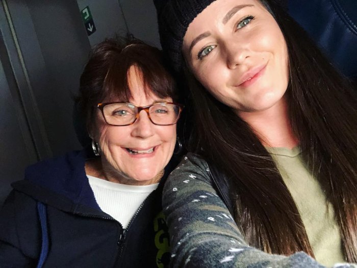 Jenelle Evans' Mom Barbara Posts Pic of Ensley Smiling at the Beach Amid Custody Battle