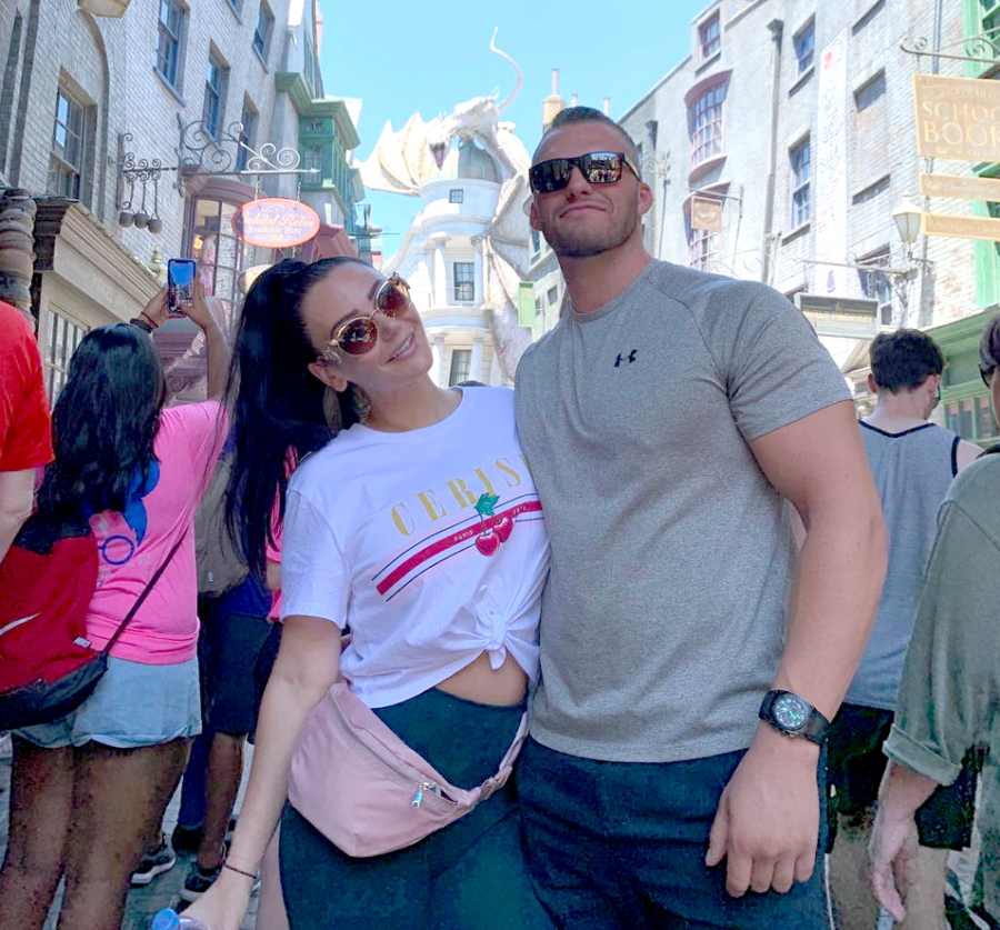 jenni-jwoww-farley-cozies-up-to-new-bf-zack-clayton-carpinello-us