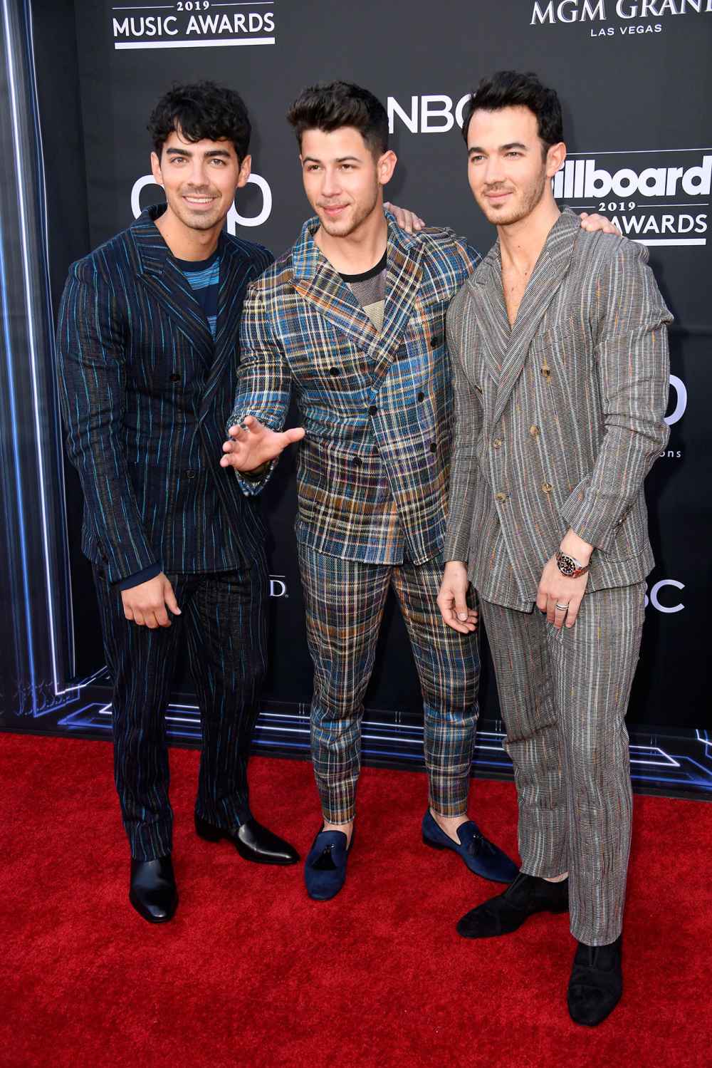 Jonas Brothers Rewalk a Red Carpet Billboard Music Awards 2019.jpg