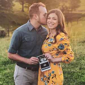 Josiah-and-Lauren-Duggar-pregnancy