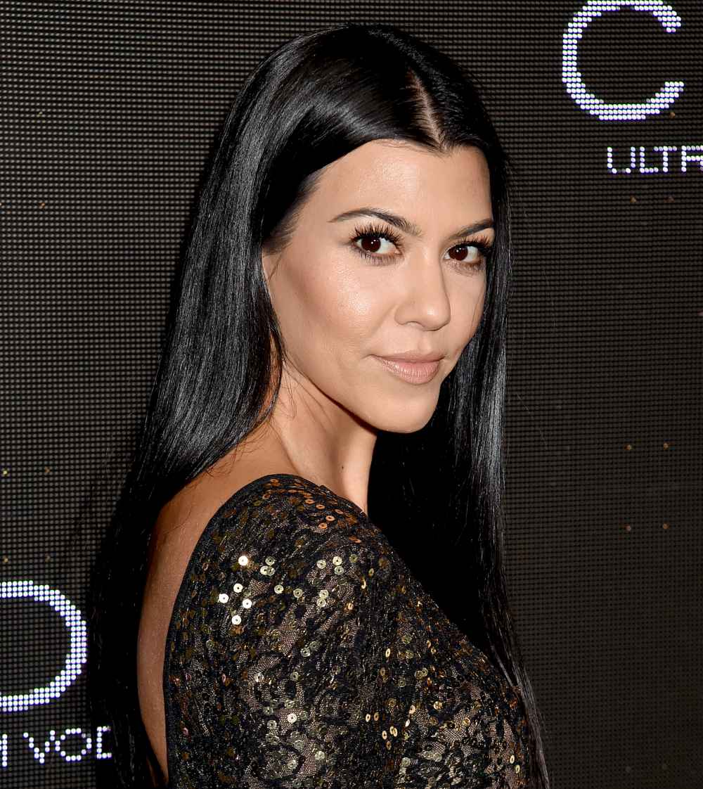 Kourtney-Kardashian-pink-latte