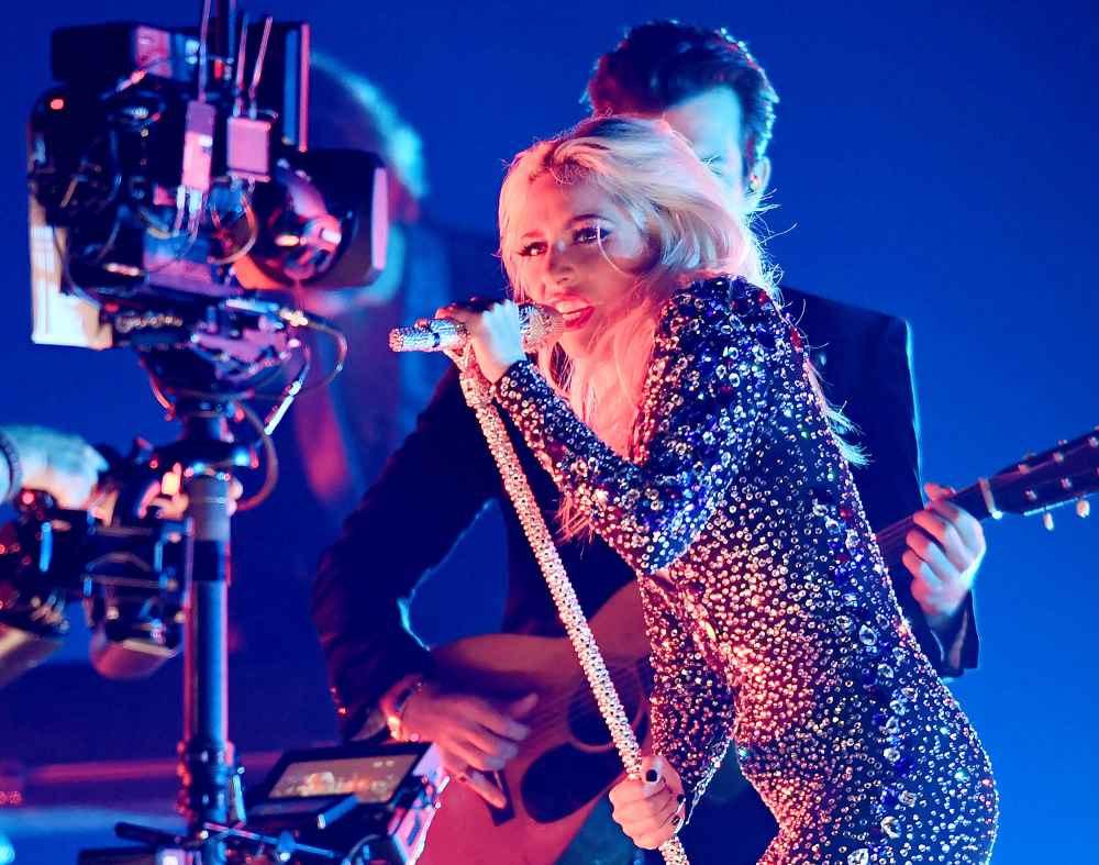 Lady Gaga Falls Bounces Back Las Vegas Residency