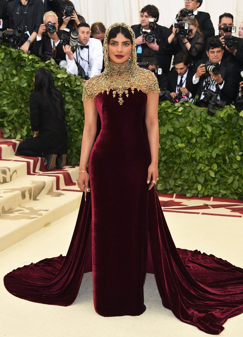 Top 10 Most Iconic Met Gala Looks Of All Time - Photos