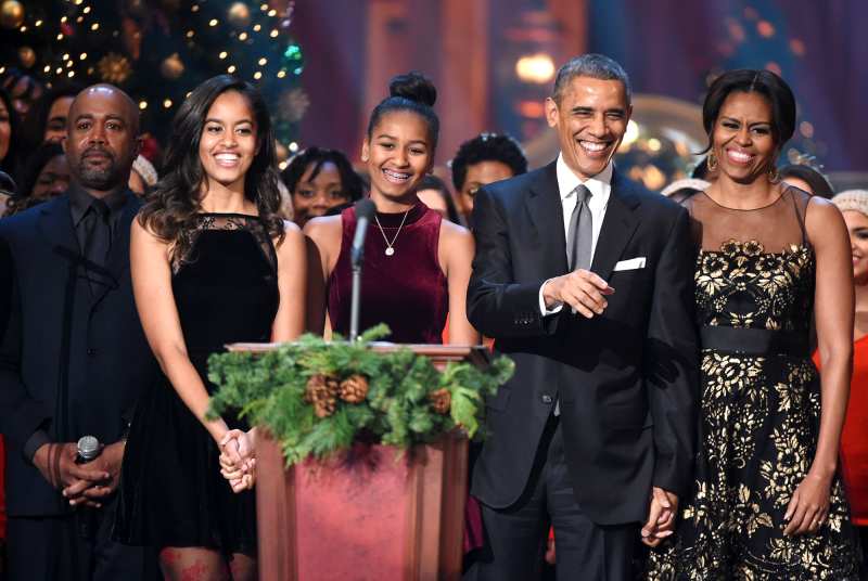 Darius Rucker, Malia Obama, Sasha Obama, U.S. President Barack Obama, and First Lady Michelle Obama Obama Family Gallery