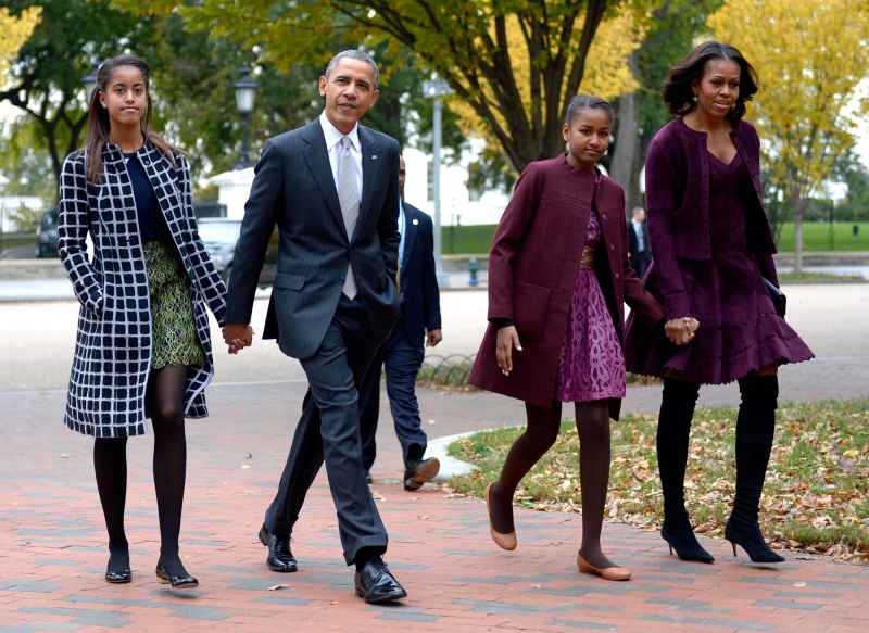 Barack Obama Michelle Obama (R) and Malia Obama and Sasha Obama Obama Family Gallery