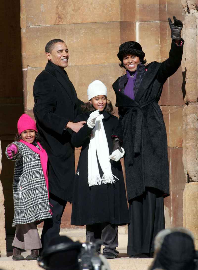 Barack Obama Sasha Malia Michelle Obama Family Gallery