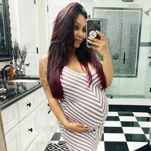 Pregnant Nicole ‘Snooki’ Polizzi Celebrates Baby Shower