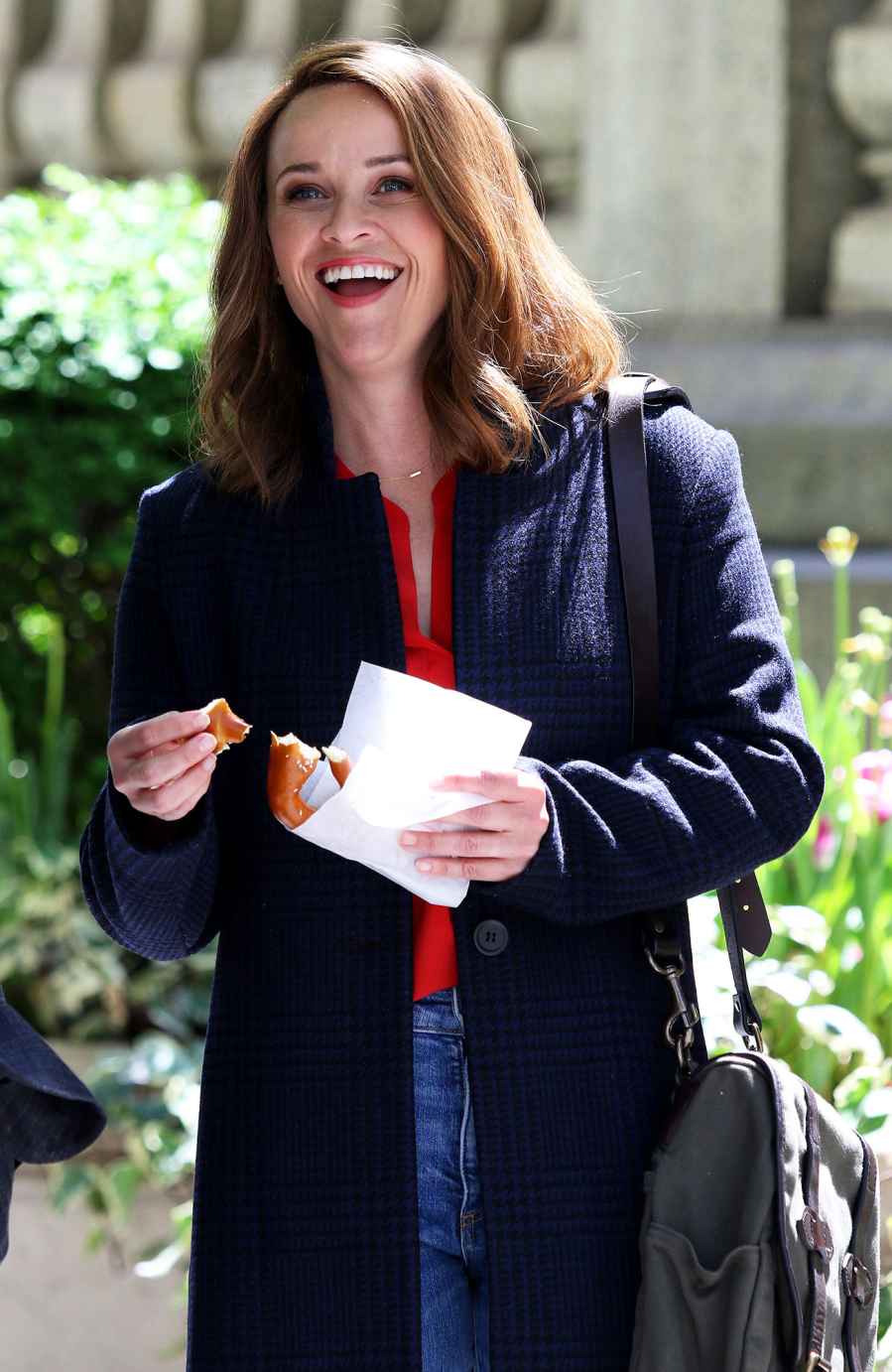 Reese Witherspoon Goes Brunette on the 'Big Little Lies' Set