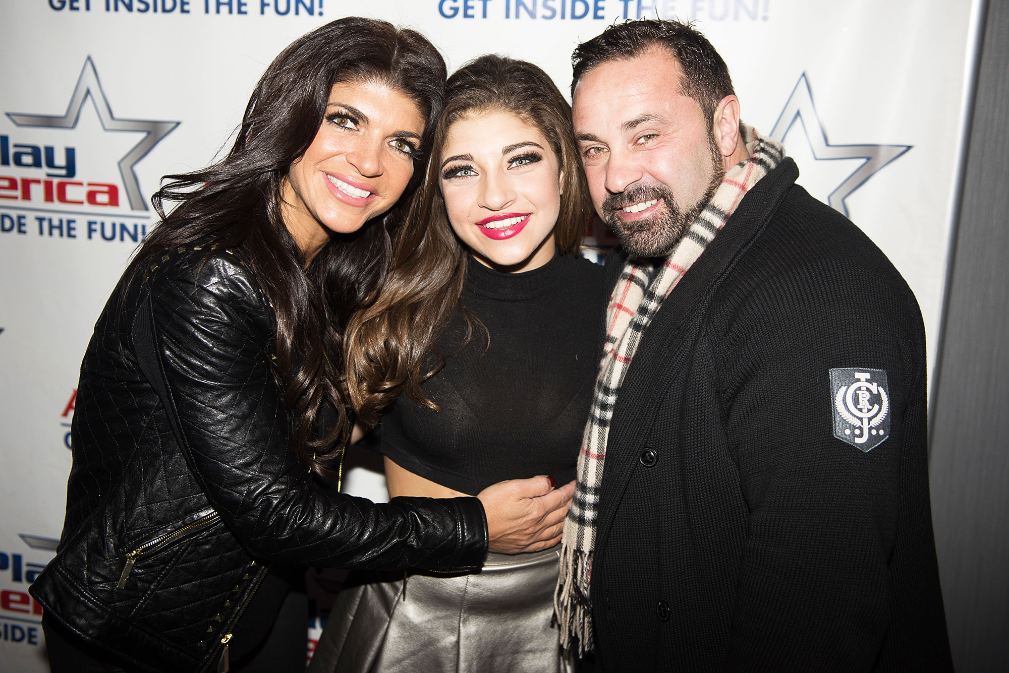 Teresa Giudice Daughters Visit Joe Giudice ICE Custody Birthday