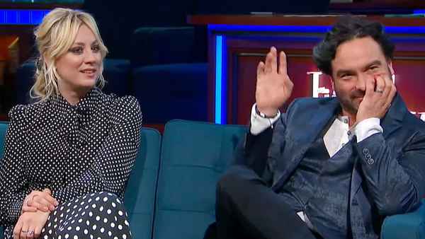 The Late Show With Stephen Colbert Kunal Nayyar Kaley Cuoco Johnny Galecki Sex In Big Bang Theory Dressing Room