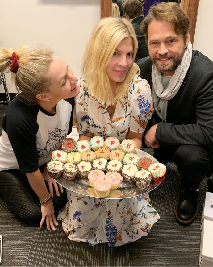 Tori Spelling Posts Pic With ‘BH90210’ Costars Amid Production Turmoil Jennie Garth, Tori Spellng Jason Priestly Birthday Instagram