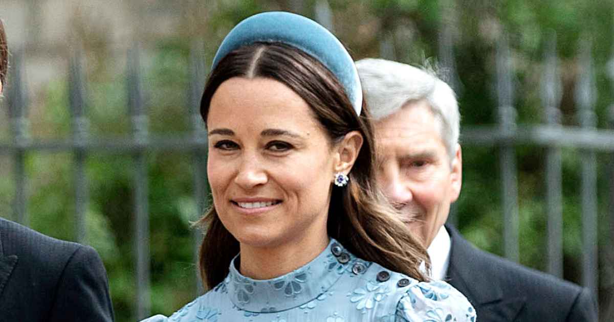 Pippa Middleton Copies Kate Middleton's Style at Wedding: Pics
