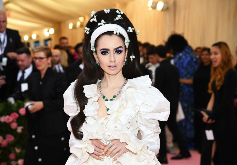 Lily Collins met gala 2019 wigs