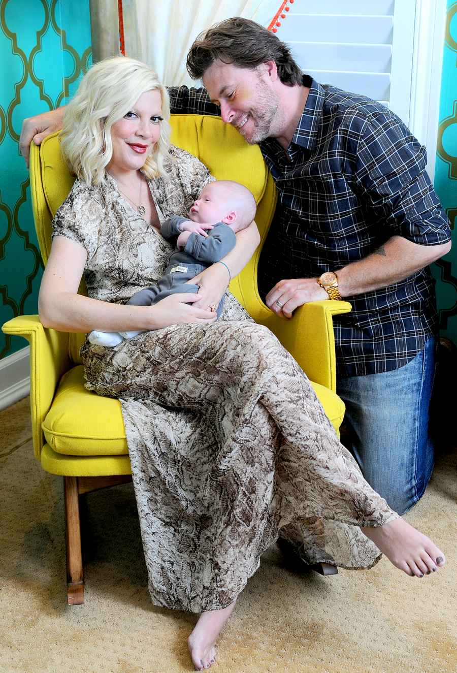 8-August-2012-Tori-Spelling-and-Dean-McDermott