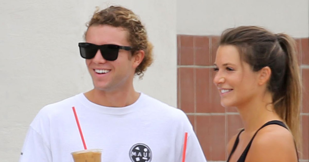 Angela Rummins Big Brother’s Tyler Crispen, Angela Rummans Kiss, Hold Hands: Pics | Us ...