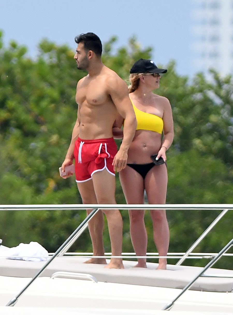Britney Spears and Sam Asghari Recreate Titanic