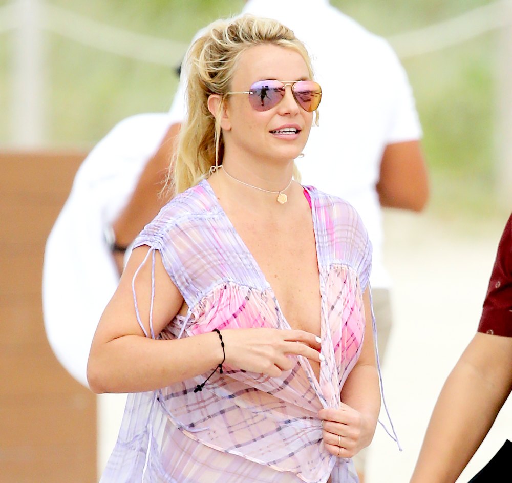 Britney-Spears-Turks-and-Caicos