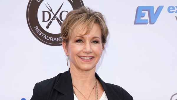 Cast BH90210 Gabrielle Carteris Different Drama