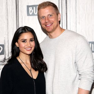 Catherine Giudici Shows Off Baby Bump 1 Week After Pregnancy Announcement Sean Lowe Build Series
