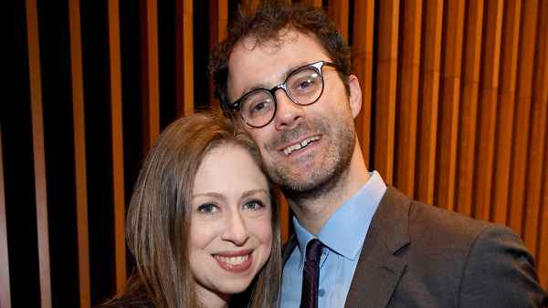 Chelsea Clinton Marc Mezvinsky Welcome Third Baby