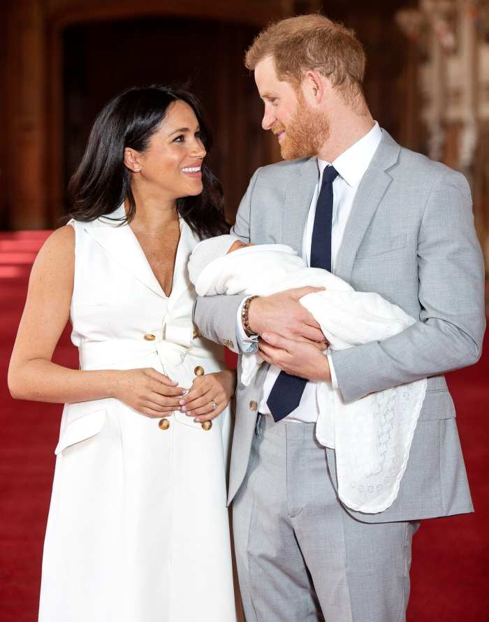 Duchess Meghan Very Difficult Time Leaving Baby Archie Parade