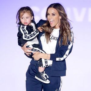 Jana-Kramer-Jolie-cries-while-at-work