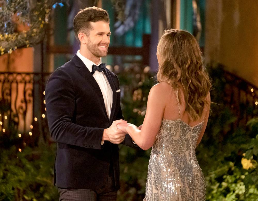 Jed-serenades-Hannah-Brown-the-Bachelorette