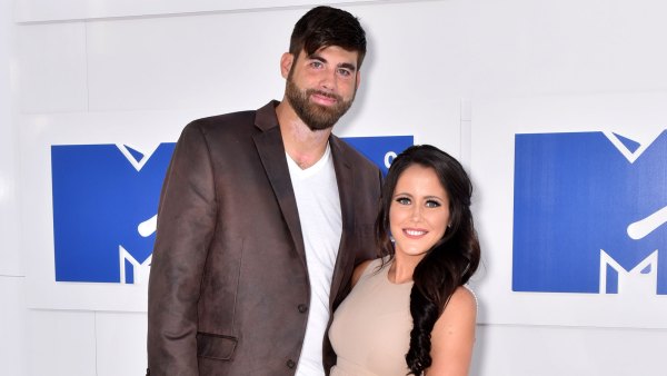 Jenelle Evans Posts Throwback Photo of Husband David Kissing Daughter Ensley After Losing Custody