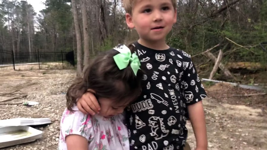 Jenelle Evans Posts Video of David Eason, Kids on Her Farm With Dog Nugget Amid Custody Battle