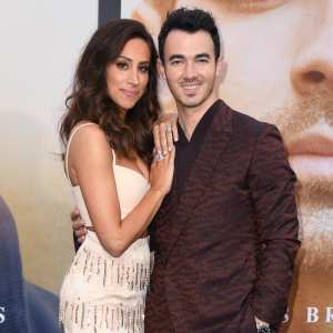 Kevin Jonas Visits Eiffel Tower With Family