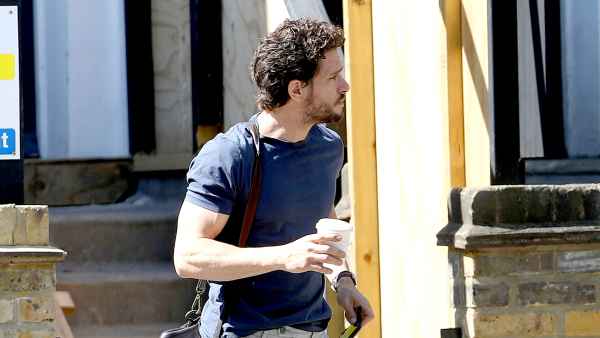 Kit-Harington-Spotted-in-London-After-Treatment