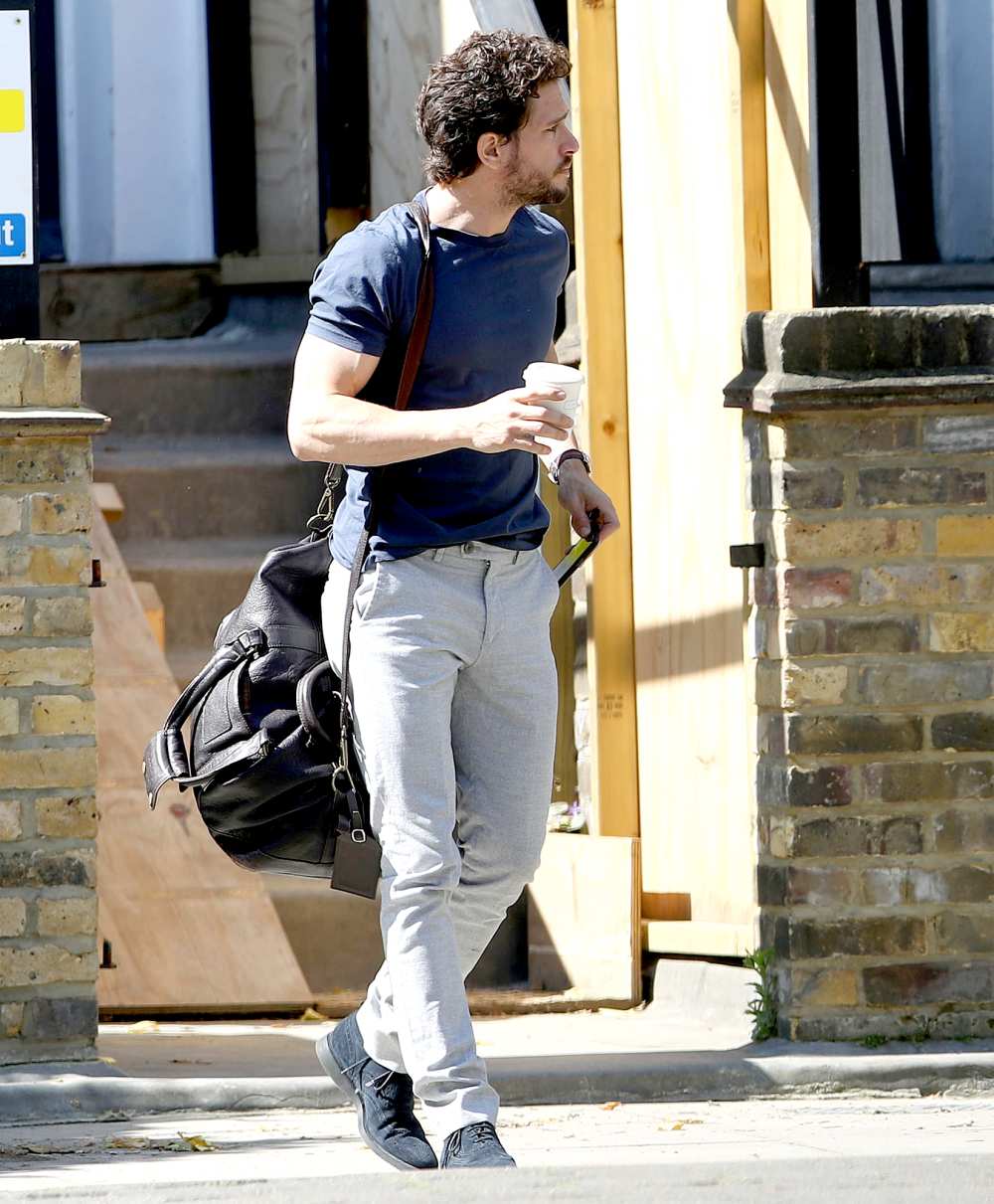 Kit-Harington-Spotted-in-London-After-Treatment