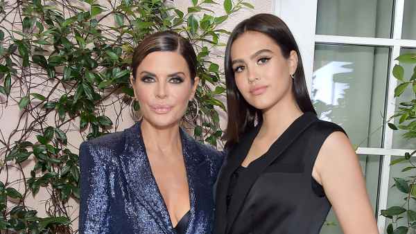 Lisa Rinna Fires Back at Body Shamer For Amelia Anorexia