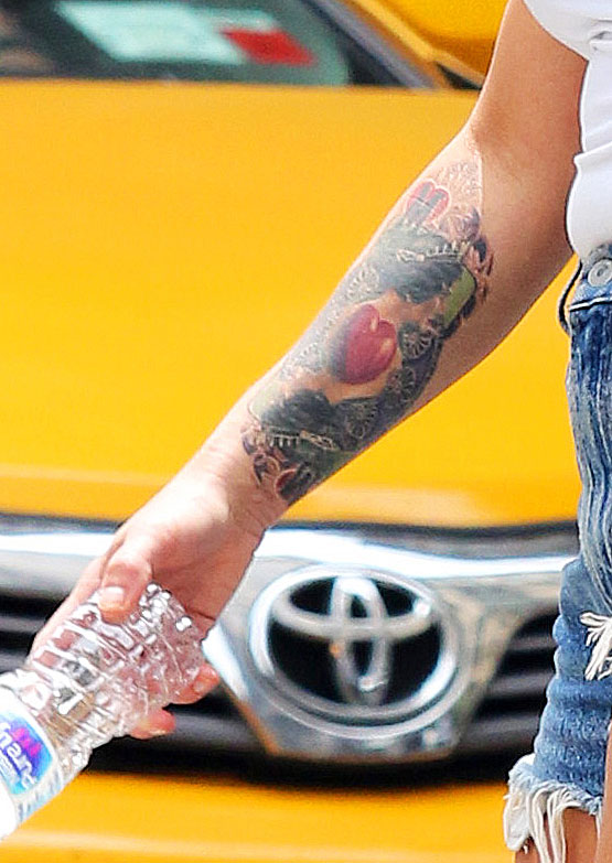 Miranda Lambert Tattoo Husband Brendan McLoughlin Closeup
