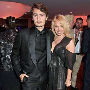Pamela Anderson Reacts To Son Brandon Thomas Lee Joining The Hills Maddox Gallery
