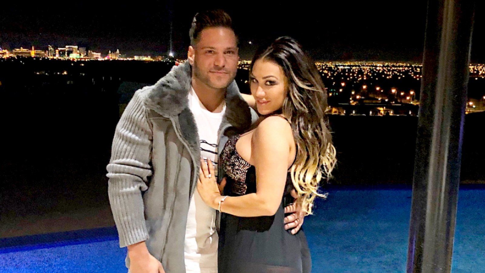 Ronnie Ortiz-Magro and Jen Harley Get Cozy During Beach Vacation
