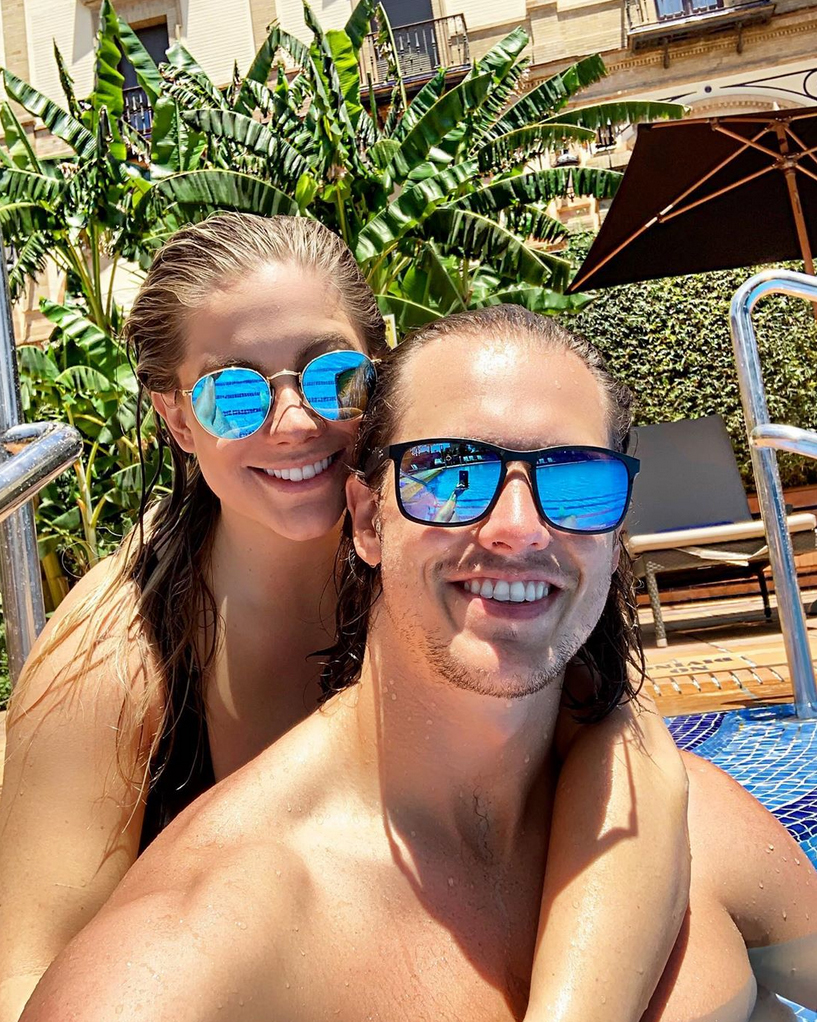 Shawn-Johnson-and-Andrew-East-Portugal-Babymoon-sunglasses