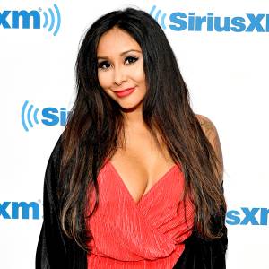 Snooki-hot-mess-post-birth