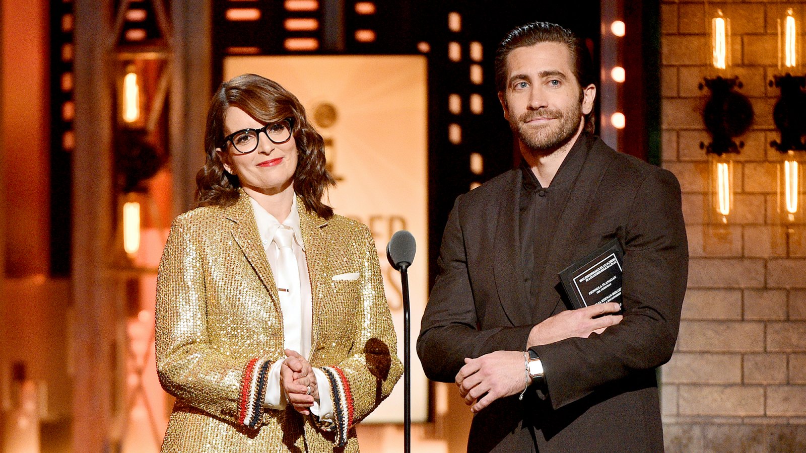 Tina-Fey-and-Jake-Gyllenhaal-fiance-tony-awards-2019