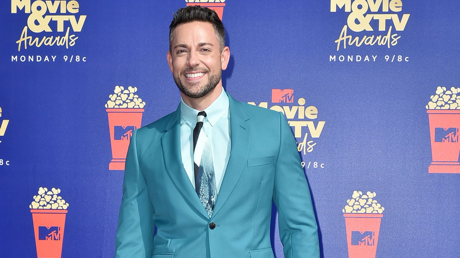 Zachary Levi Teal Suit Beard MTV Move and TV Awards 2019