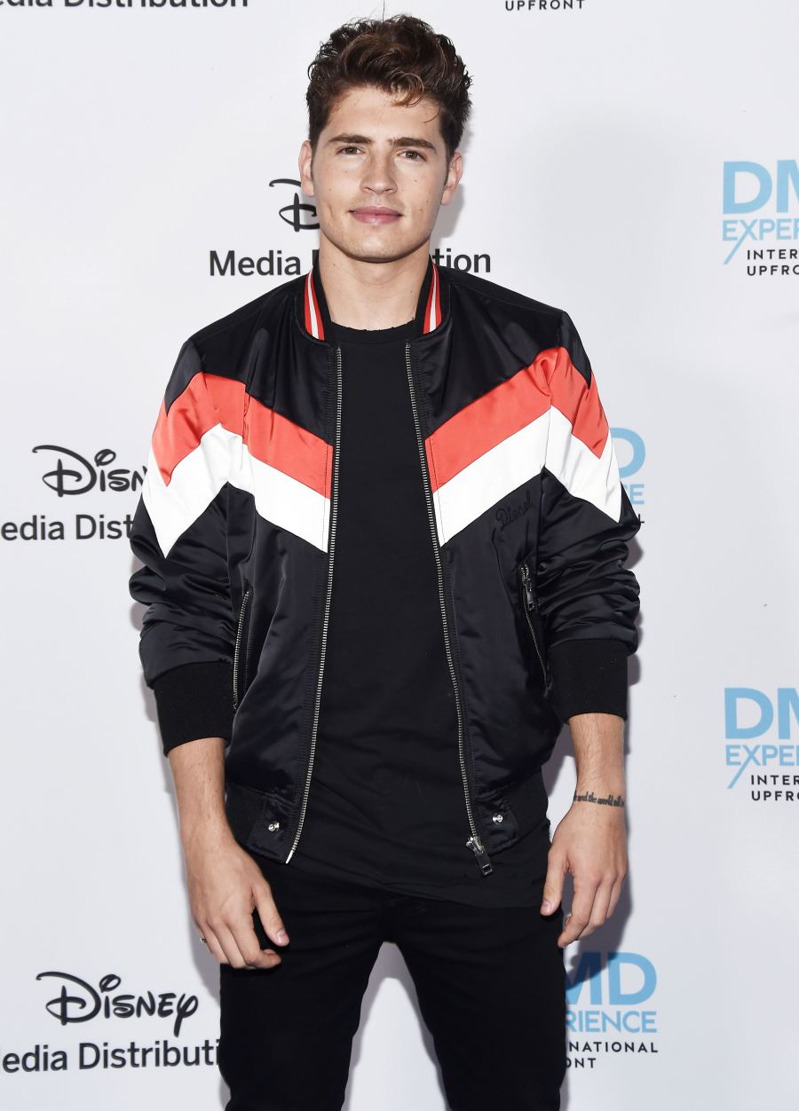Gregg Sulkin Adam Sandler, Charles Esten and More Celebrities React to ‘Jessie’ Star Cameron Boyce’s Death