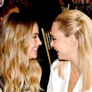 Ashley-Benson-and-Cara-Delevingne-in-love