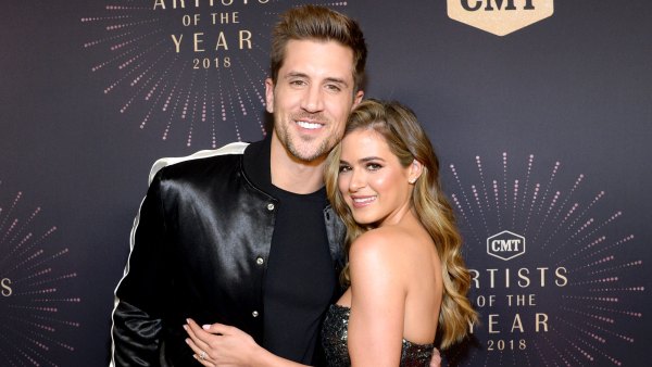 Bachelorette’s Jordan Rodgers and Jojo Fletcher ‘Definitely Have Room’ for Kids in Their Dallas Home