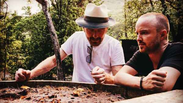 Breaking Bad Fans Annoyed at Bryan Cranston Aaron Paul Mezcal