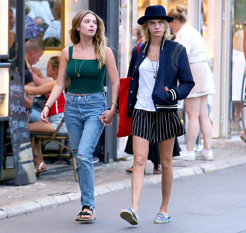 Cara-Delevingne-and-Ashley-Benson-strolling-in-St-Tropez-France